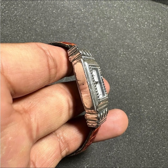 Brighton Taxco Ladies Silver Tone Quartz Watch Working With New Battery - Picture 6 of 8